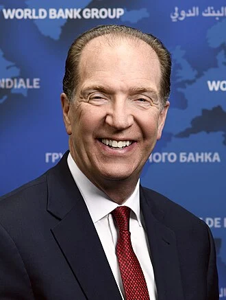 David Malpass height profile photo