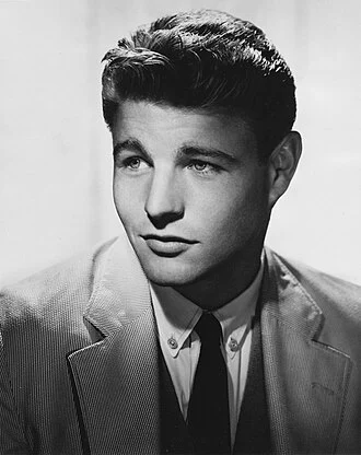 David Nelson (actor) height profile photo