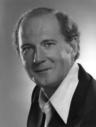 David Ogden Stiers height profile photo
