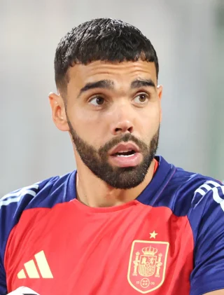 David Raya height profile photo