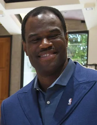 David Robinson height profile photo