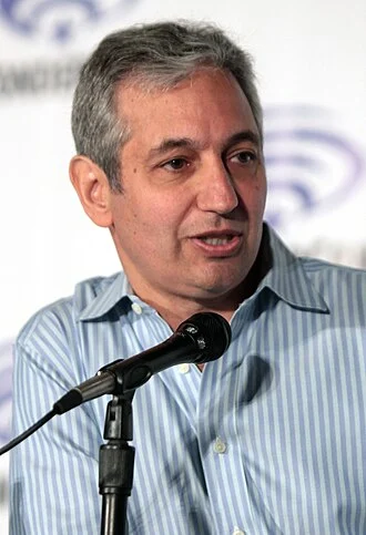 David Shore height profile photo