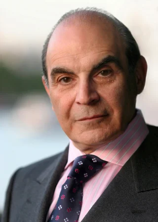 David Suchet height profile photo