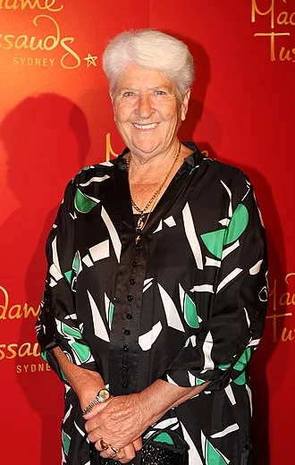 Dawn Fraser height profile photo