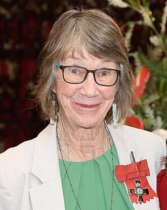 Dawn McMillan height profile photo