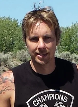 Dax Shepard height profile photo