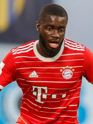 Dayot Upamecano height profile photo