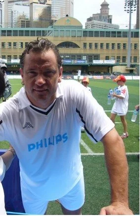 Dean Holdsworth height profile photo