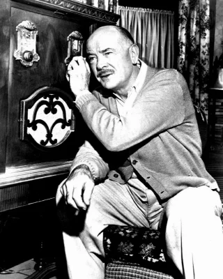 Dean Jagger height profile photo