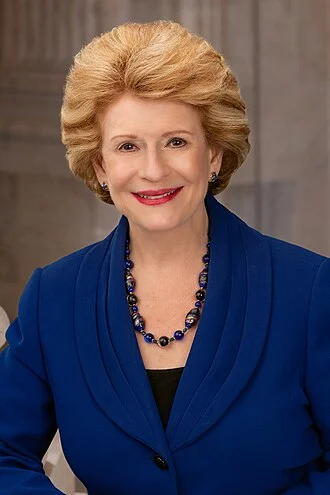 Debbie Stabenow height profile photo