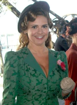 Debora Caprioglio height profile photo