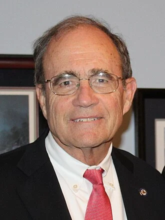 Delbert Hosemann height profile photo