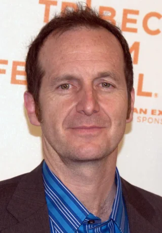 Denis O'Hare height profile photo