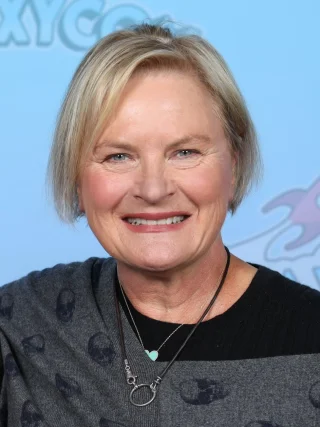 Denise Crosby height profile photo