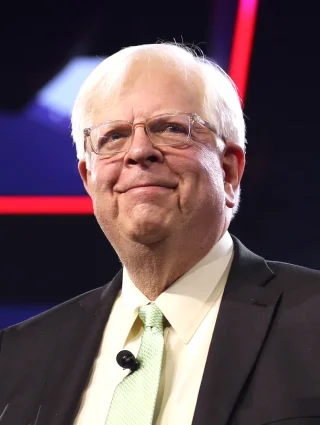 Dennis Prager height profile photo