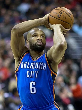 Derek Fisher height profile photo