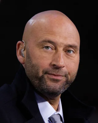 Derek Jeter height profile photo