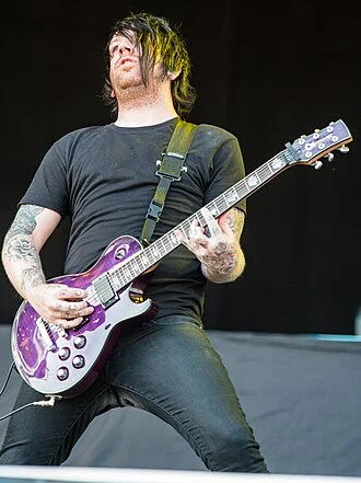 Derek Jones (musician) height profile photo