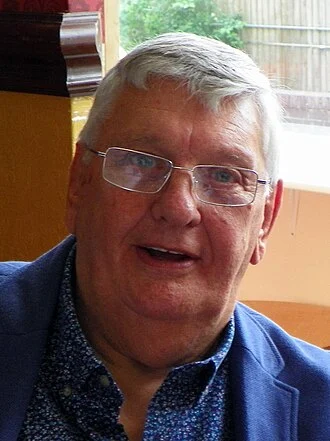 Derek Martin height profile photo