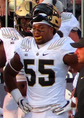 Derrick Barnes (American football) height profile photo