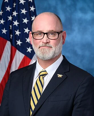 Derrick Van Orden height profile photo