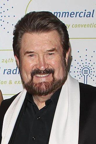 Derryn Hinch height profile photo