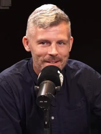 Des Bishop height profile photo