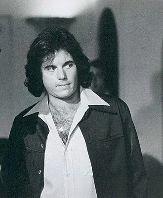 Desi Arnaz Jr. height profile photo