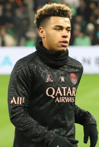 Désiré Doué height profile photo