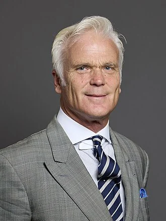 Desmond Swayne height profile photo
