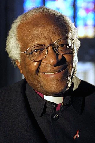 Desmond Tutu height profile photo