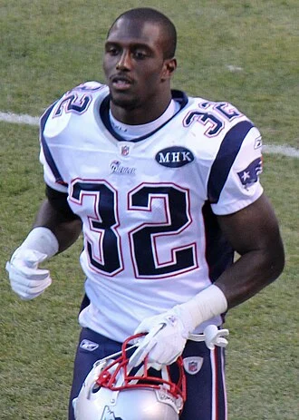 Devin McCourty height profile photo