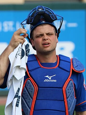 Devin Mesoraco height profile photo