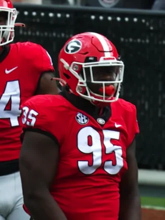 Devonte Wyatt height profile photo