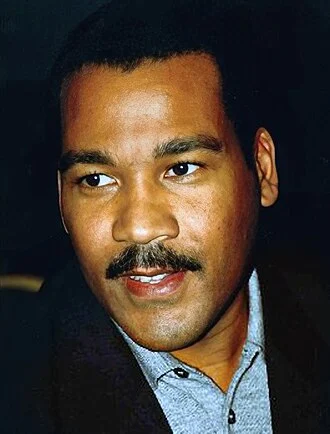 Dexter King height profile photo