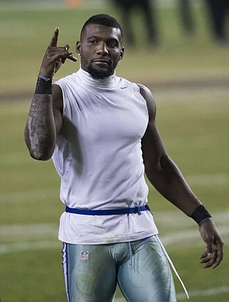 Dez Bryant height profile photo