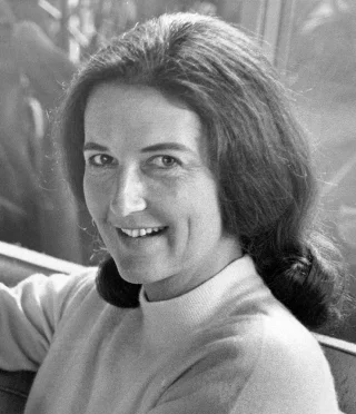 Dian Fossey height profile photo