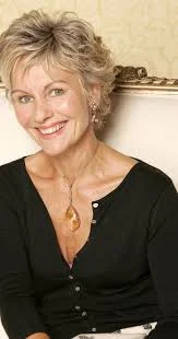 Diana Hardcastle height profile photo