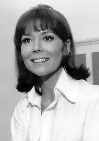 Diana Rigg height profile photo