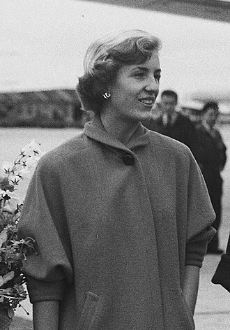 Diane Disney Miller height profile photo