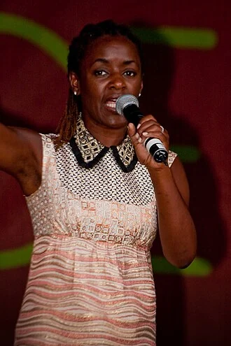 Diane-Louise Jordan height profile photo
