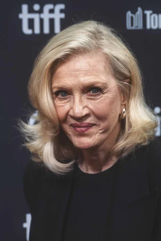 Diane Sawyer height profile photo