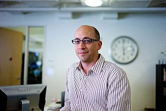 Dick Costolo height profile photo