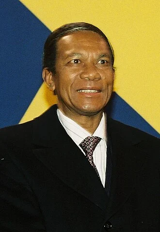 Didier Ratsiraka height profile photo