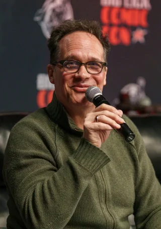 Diedrich Bader height profile photo