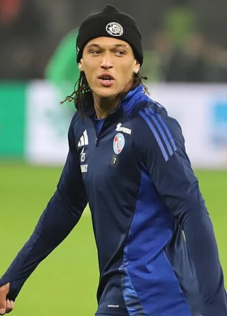 Diego Moreira height profile photo