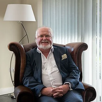 Digby Jones, Baron Jones of Birmingham height profile photo