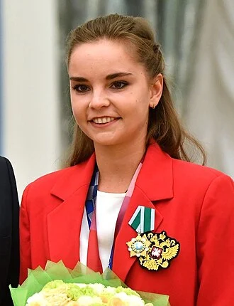 Dina Averina height profile photo