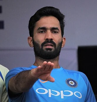 Dinesh Karthik height profile photo