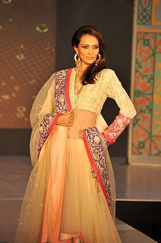 Dipannita Sharma height profile photo